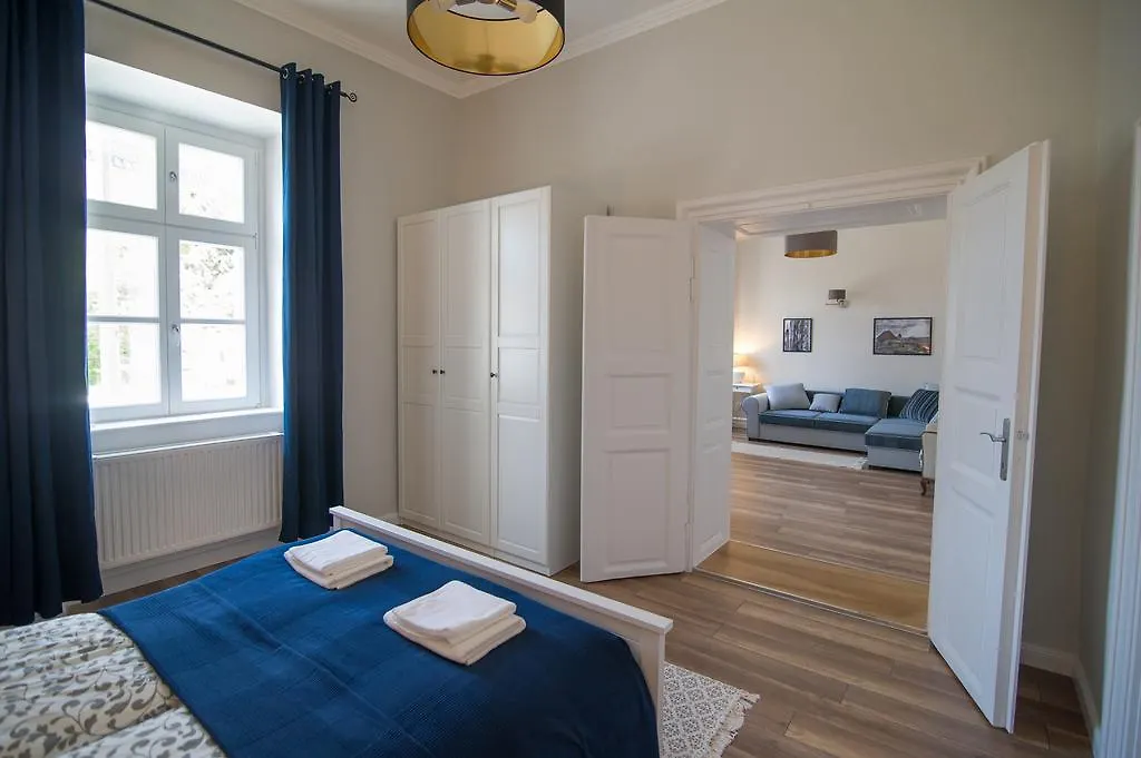 Brody Apartman إغير 0*,