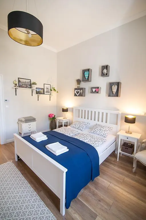 Brody Apartman Eger Apartment